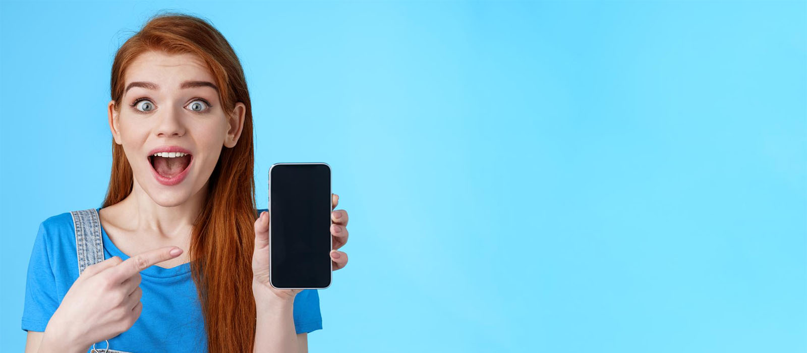 Udvalg af moderne mobiltelefoner vist side om side med fokus på tilbud, prisniveauer og forskellige behov